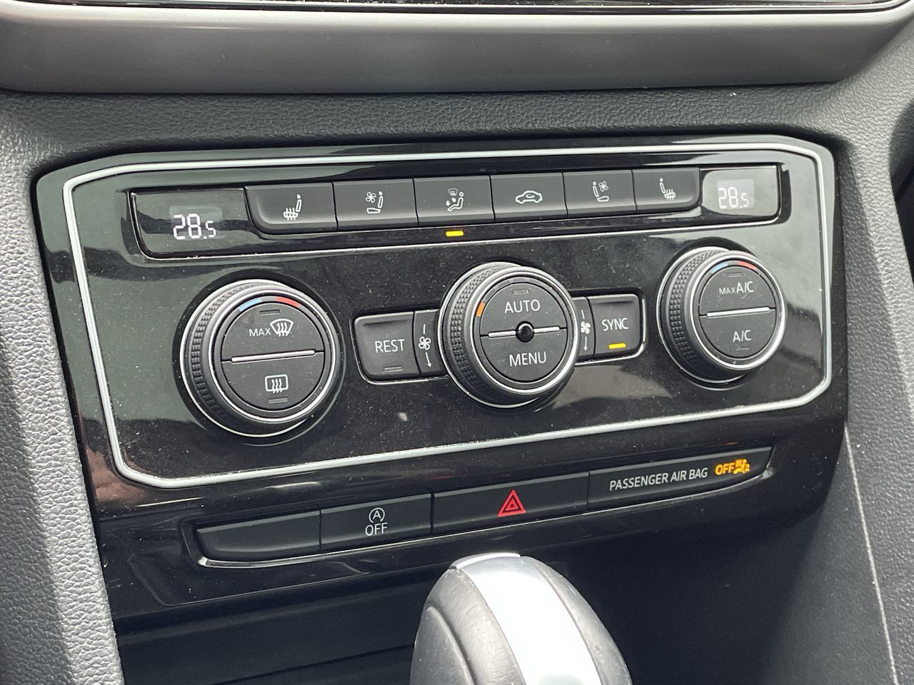 2021 Volkswagen Atlas in Barrie, Ontario