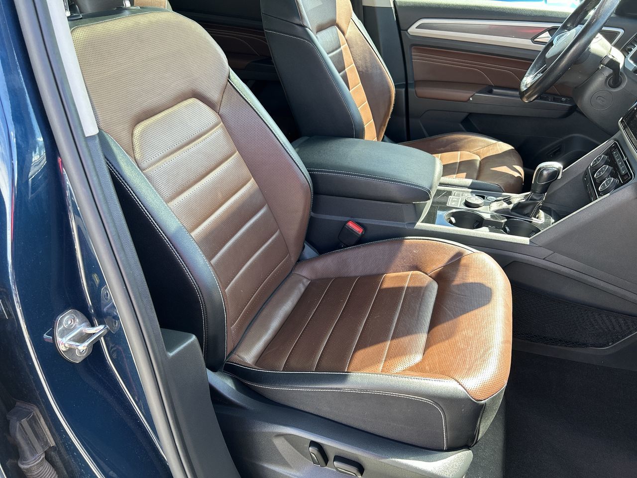2021 Volkswagen Atlas in Barrie, Ontario