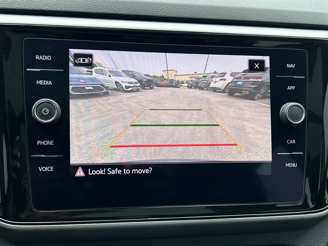 2022 Volkswagen Atlas in Barrie, Ontario