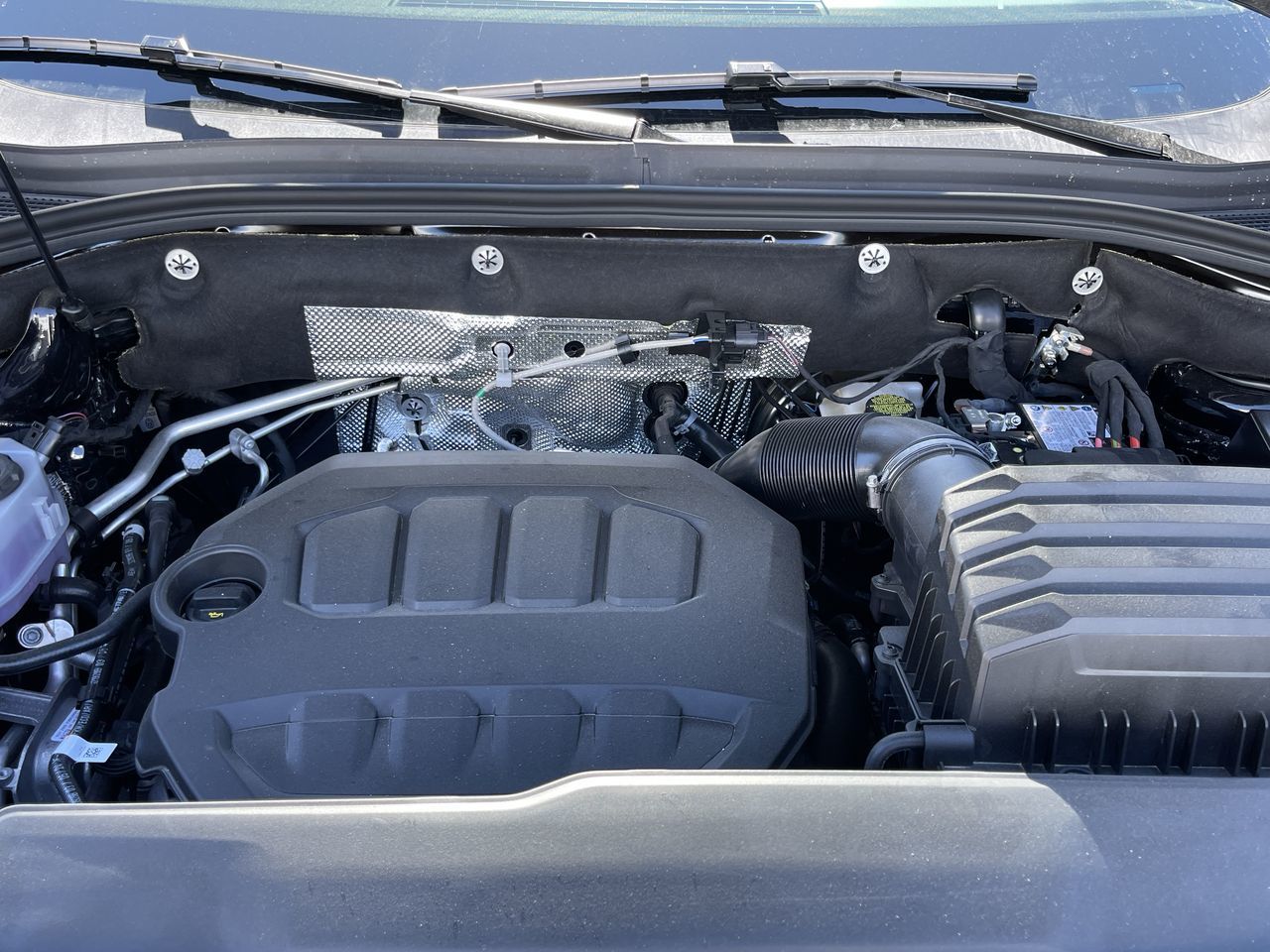 2024 Volkswagen Atlas in Barrie, Ontario