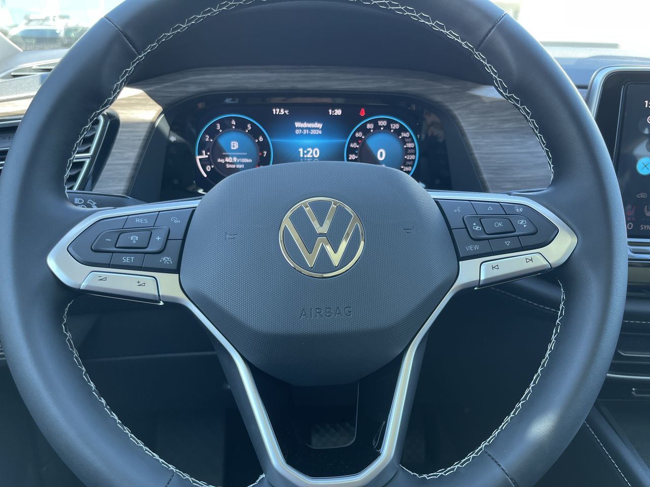 2024 Volkswagen Atlas in Barrie, Ontario