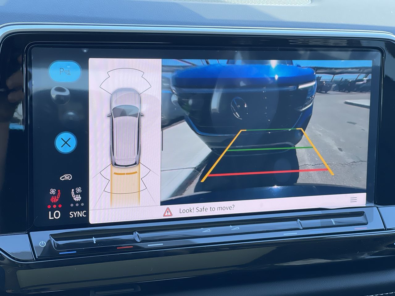 2024 Volkswagen Atlas in Barrie, Ontario