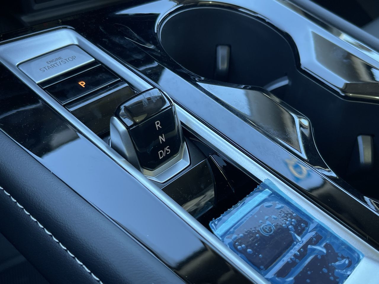 2024 Volkswagen Atlas in Barrie, Ontario