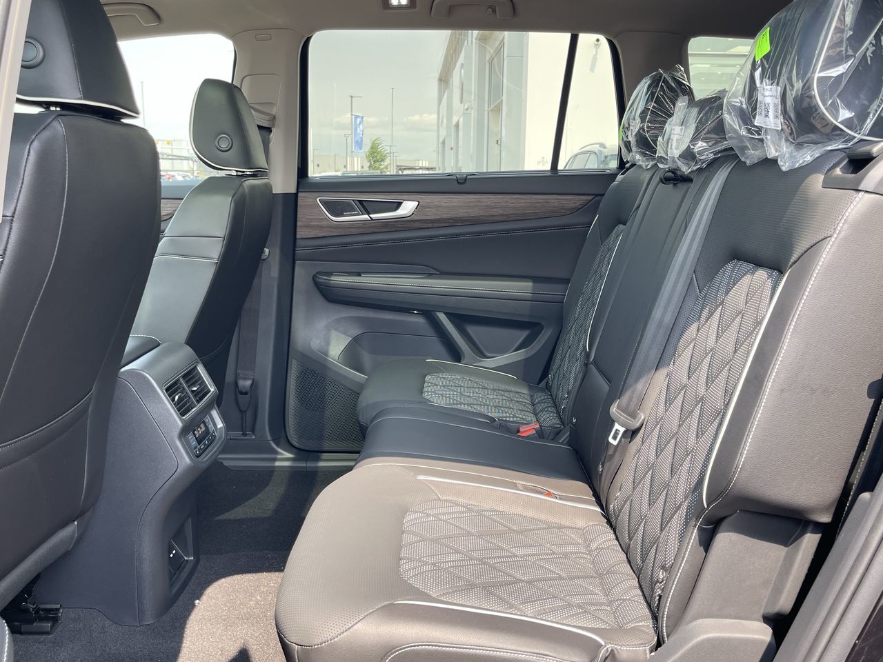 2024 Volkswagen Atlas