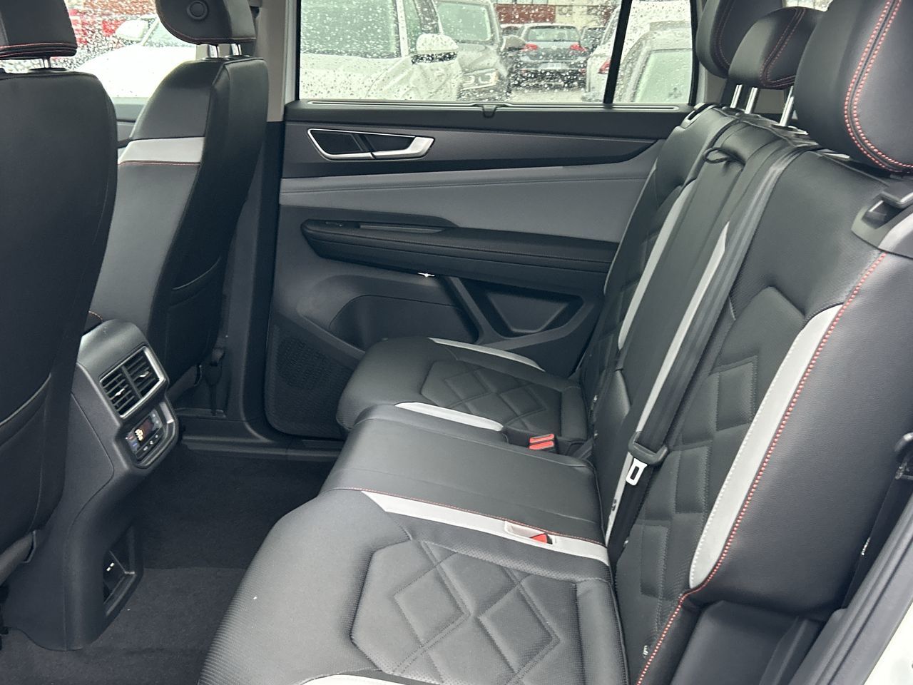2025 Volkswagen Atlas in Barrie, Ontario