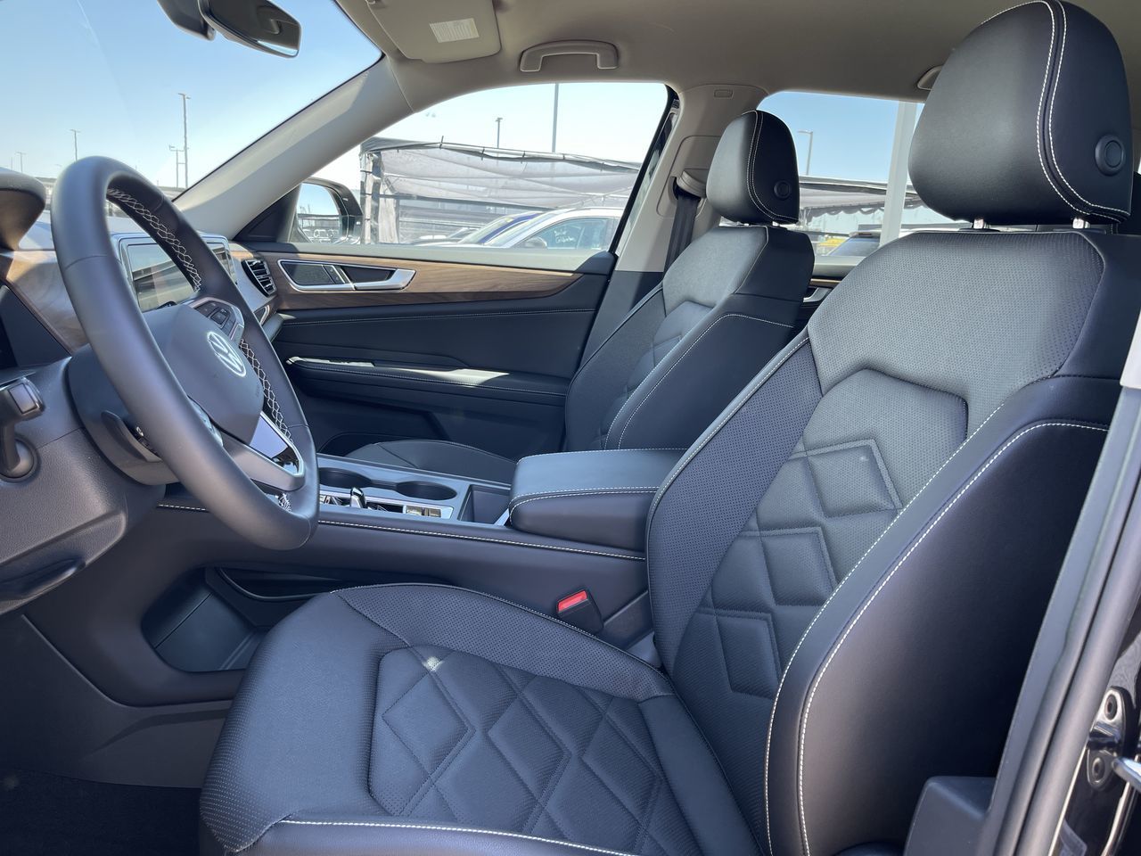 2025 Volkswagen Atlas in Barrie, Ontario
