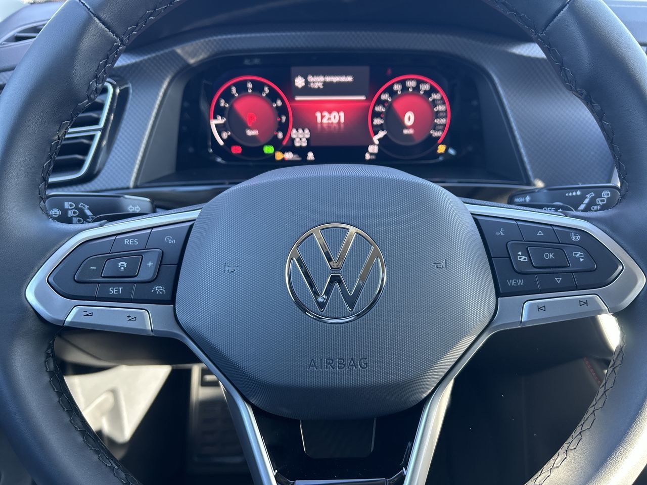 2025 Volkswagen Atlas in Barrie, Ontario