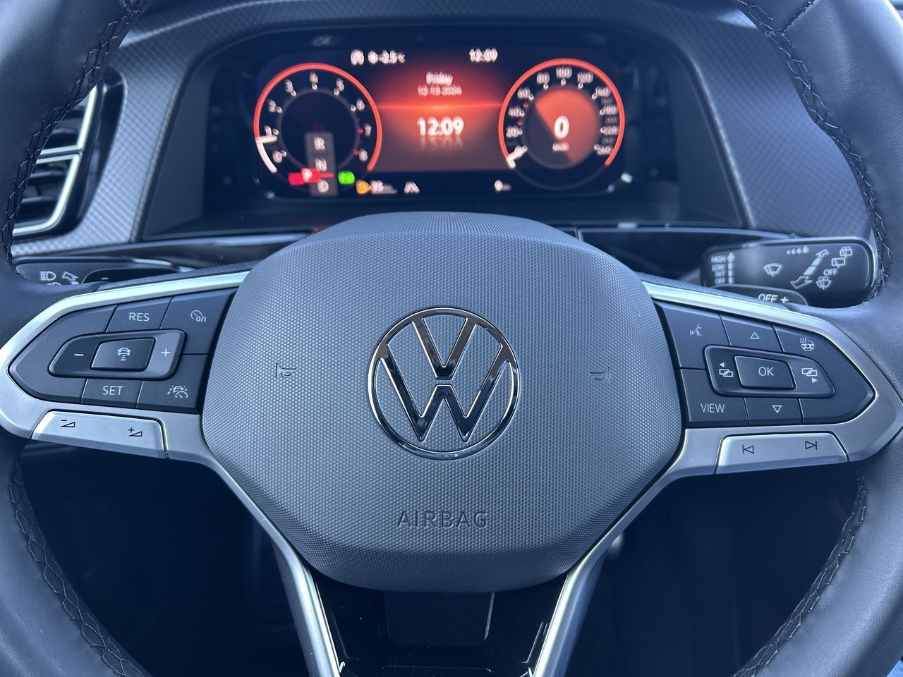 2025 Volkswagen Atlas in Barrie, Ontario