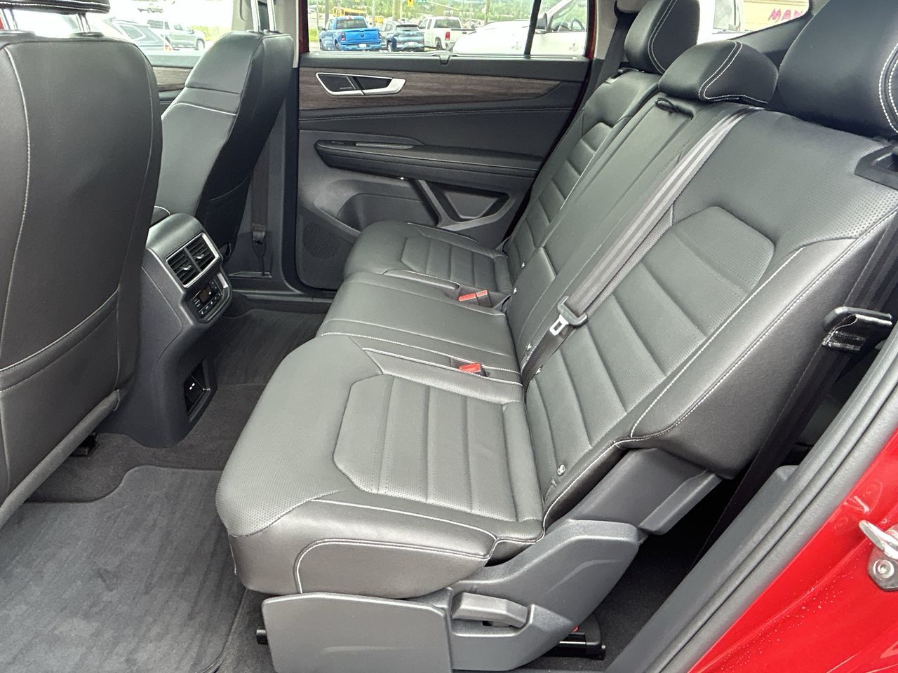 2025 Volkswagen Atlas in Barrie, Ontario