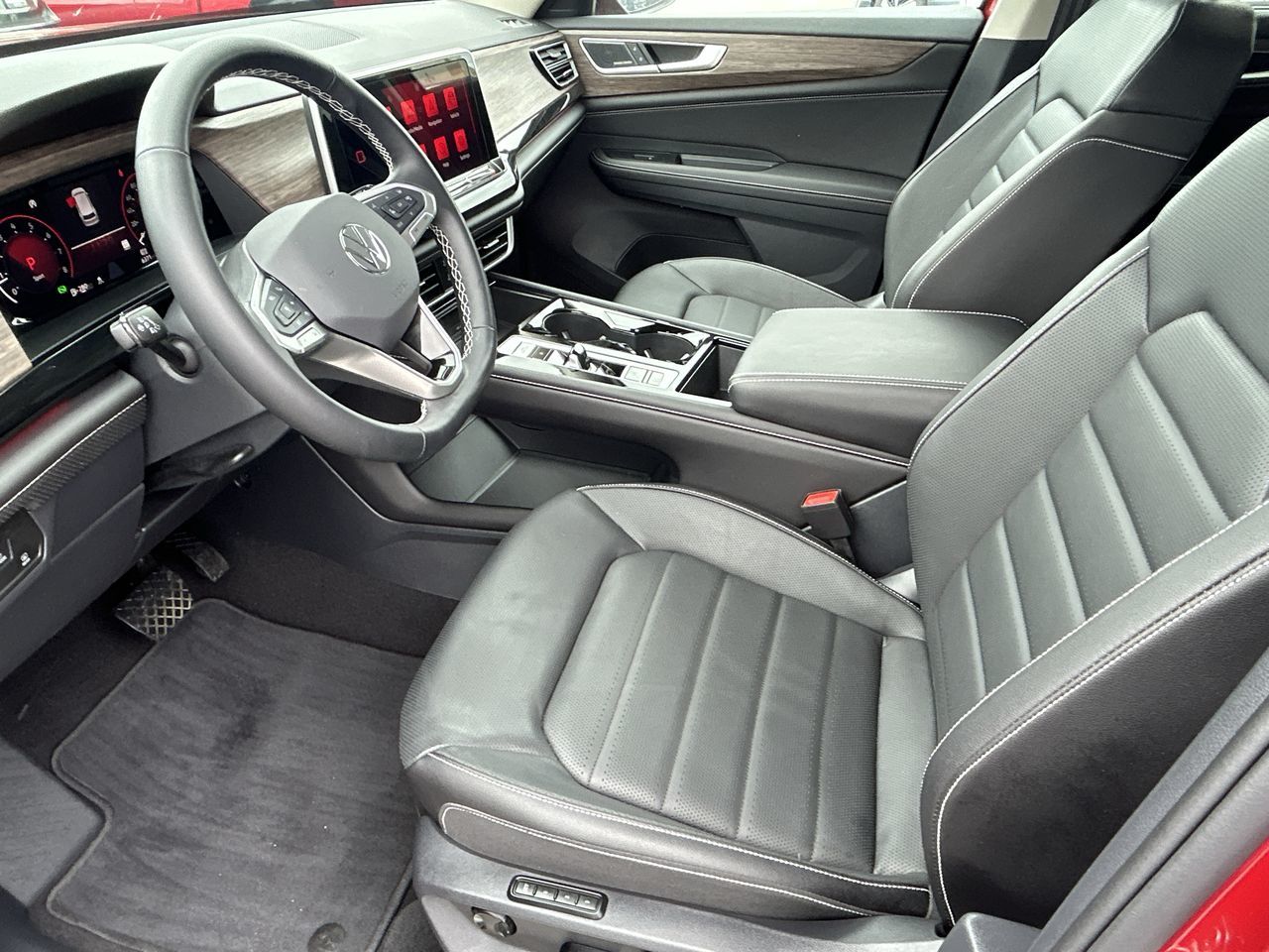 2025 Volkswagen Atlas in Barrie, Ontario