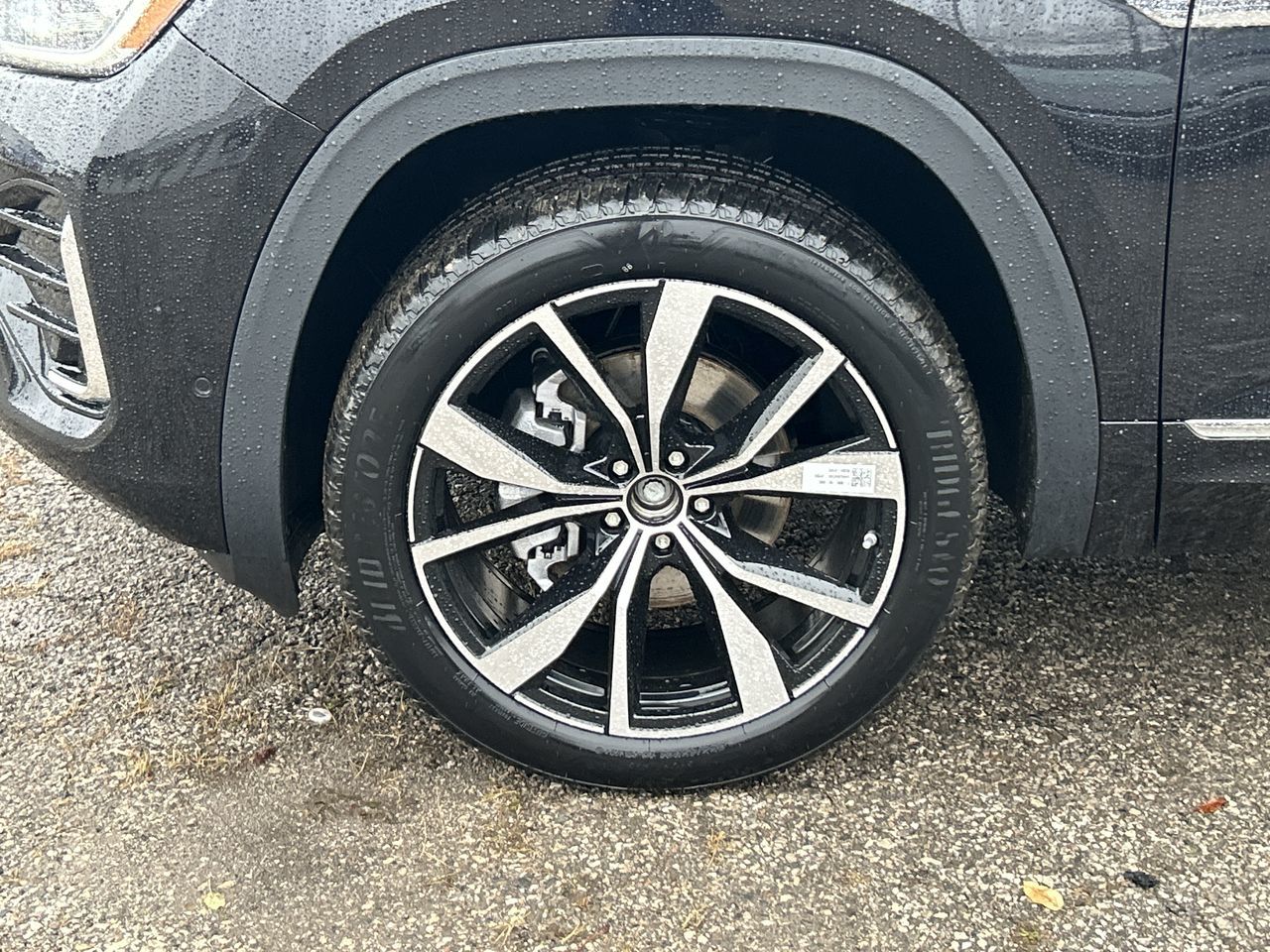 2025 Volkswagen Atlas in Barrie, Ontario