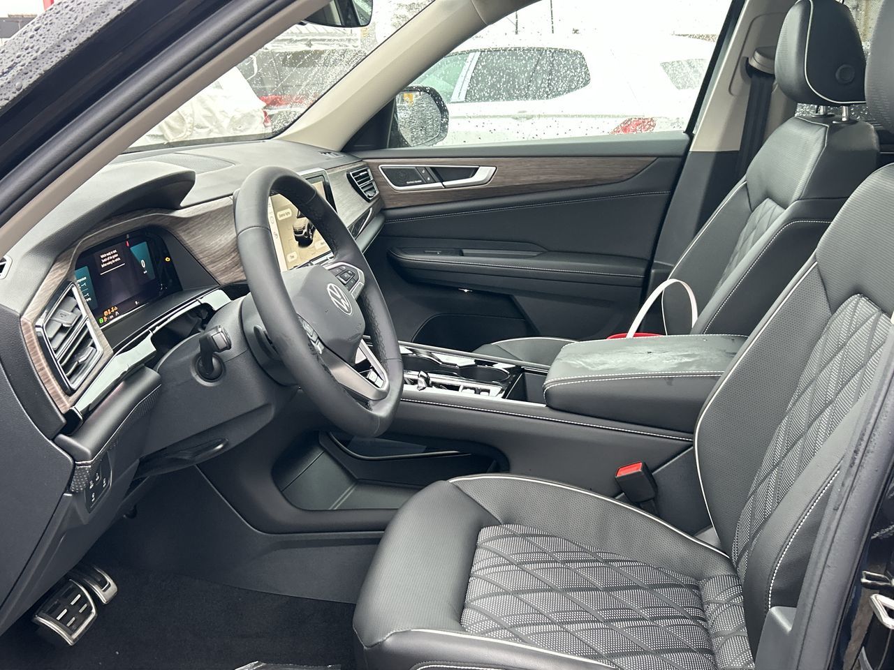 2025 Volkswagen Atlas in Barrie, Ontario