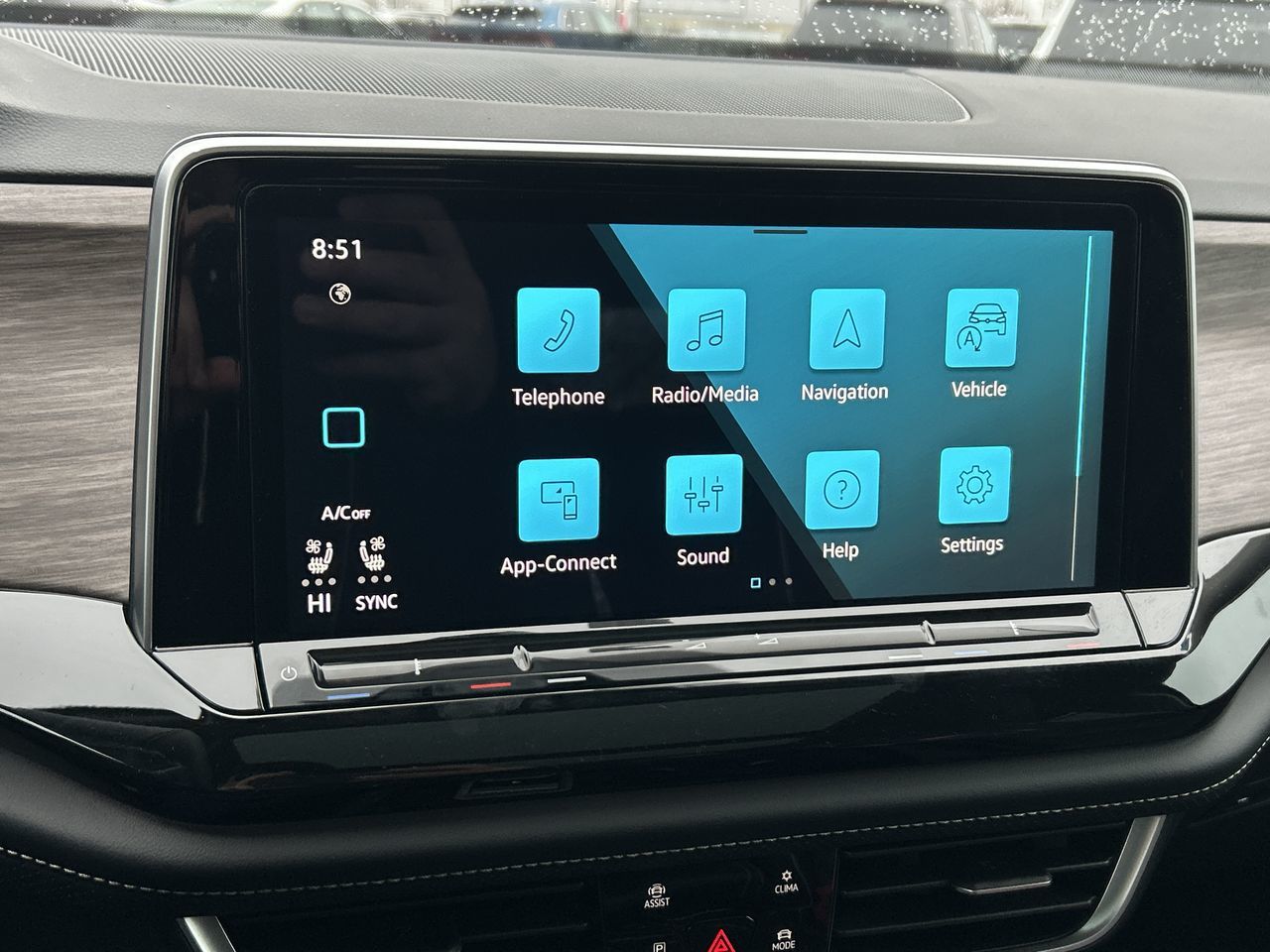 2025 Volkswagen Atlas in Barrie, Ontario