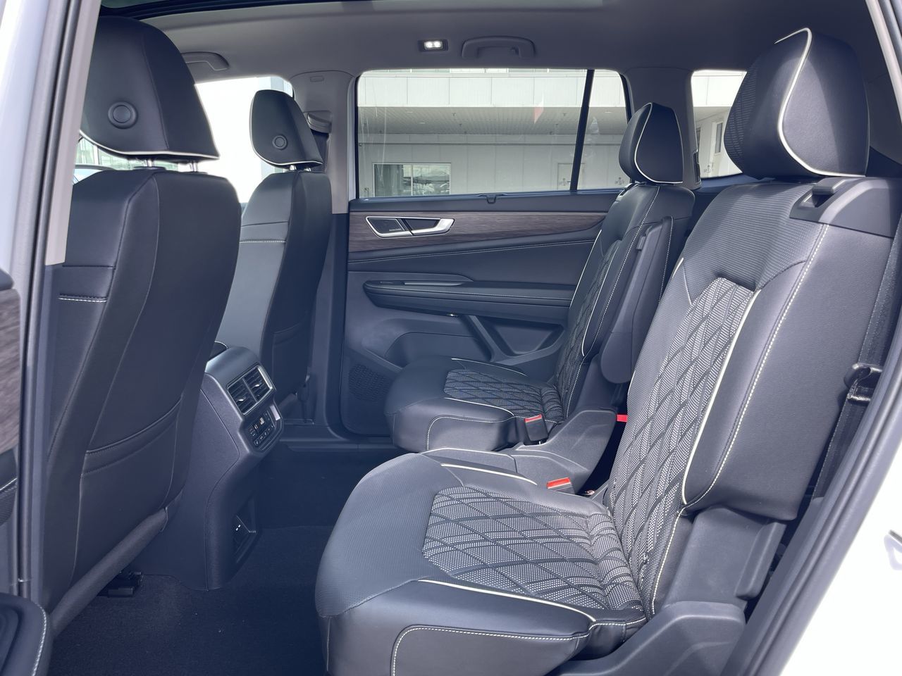 2026 Volkswagen Atlas in Barrie, Ontario