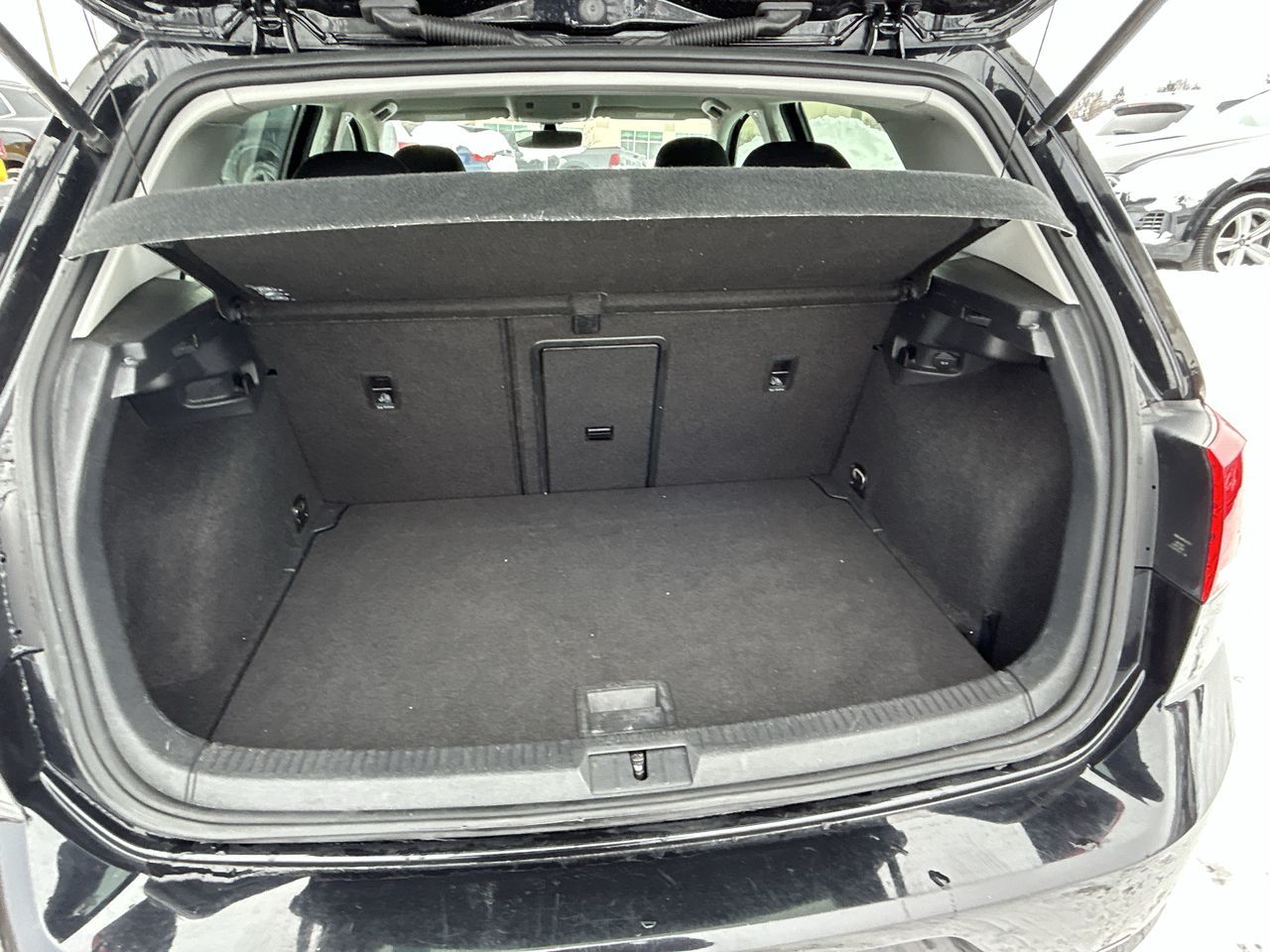 2017 Volkswagen E-Golf