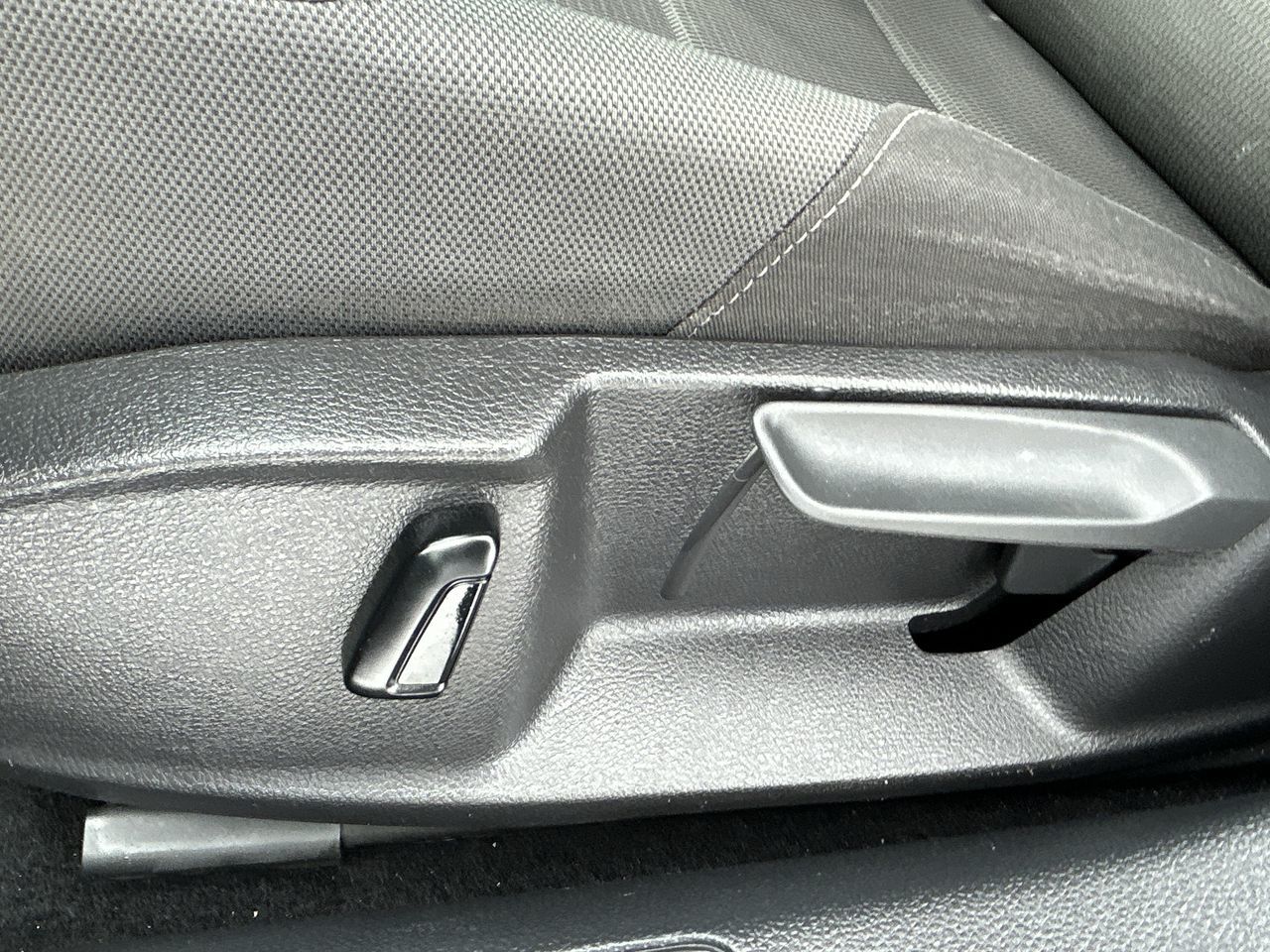 2017 Volkswagen E-Golf