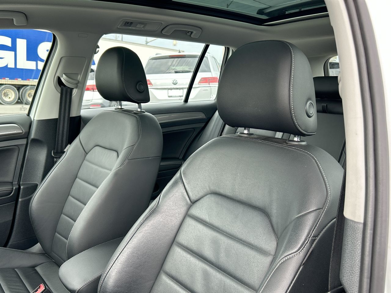 2017 Volkswagen GOLF ALLTRACK