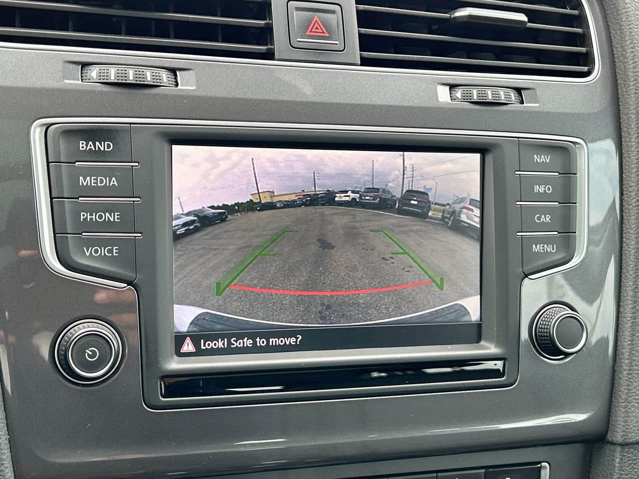 2017 Volkswagen GOLF ALLTRACK