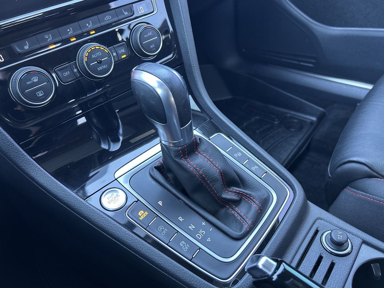 Volkswagen Golf GTI  2018 à Barrie, Ontario