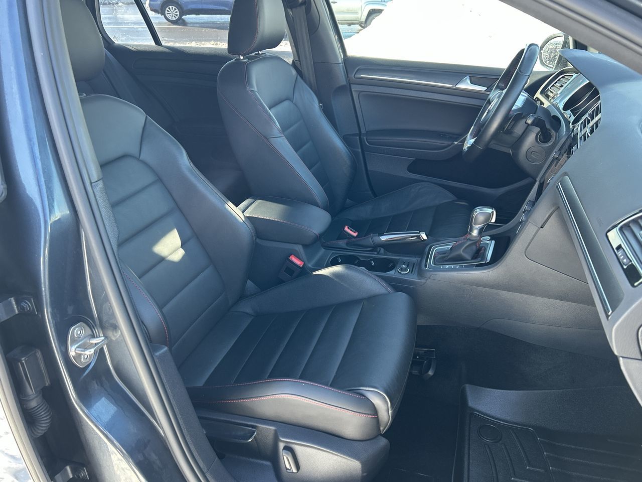 Volkswagen Golf GTI  2018 à Barrie, Ontario