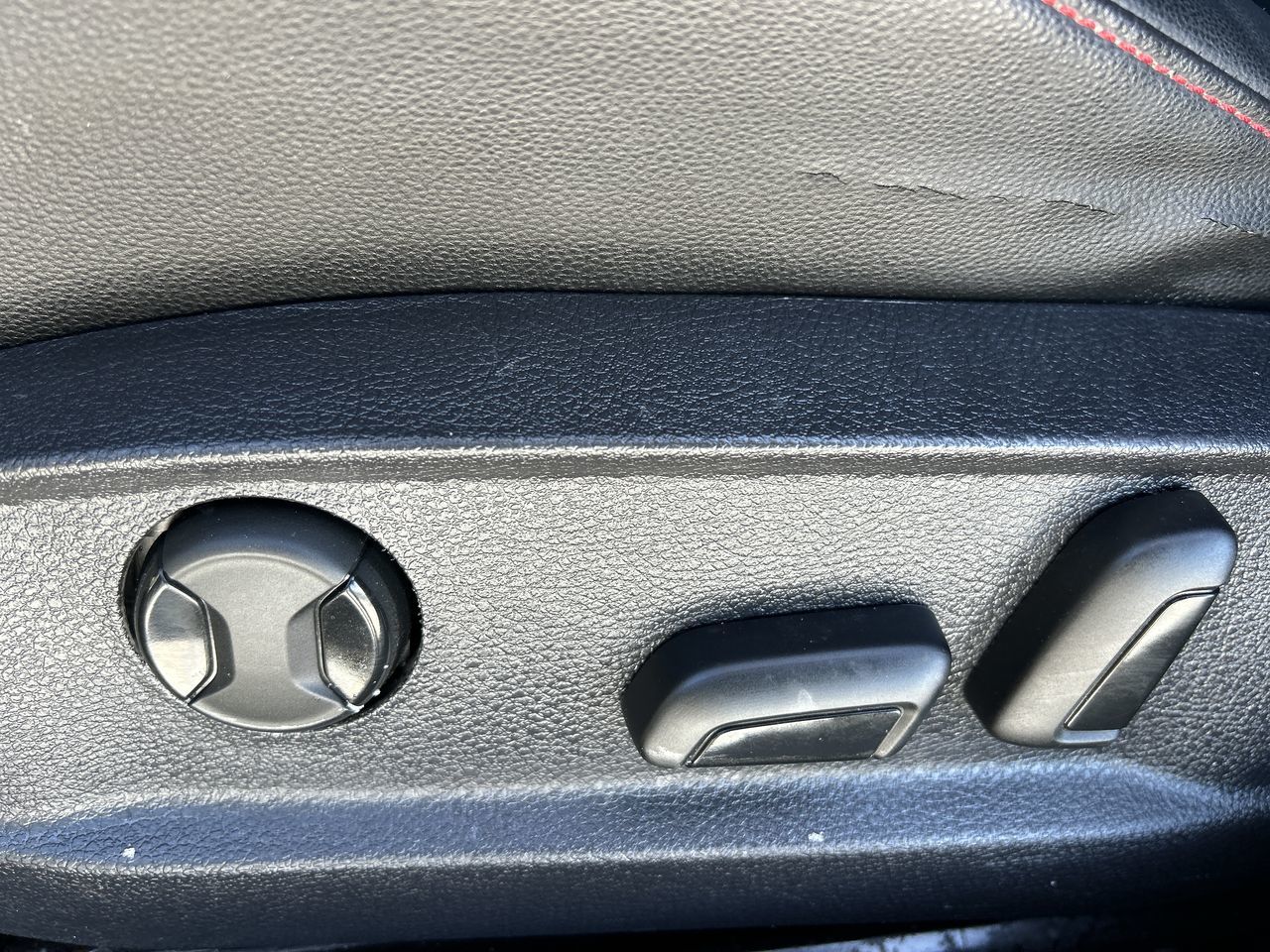 Volkswagen Golf GTI  2018 à Barrie, Ontario