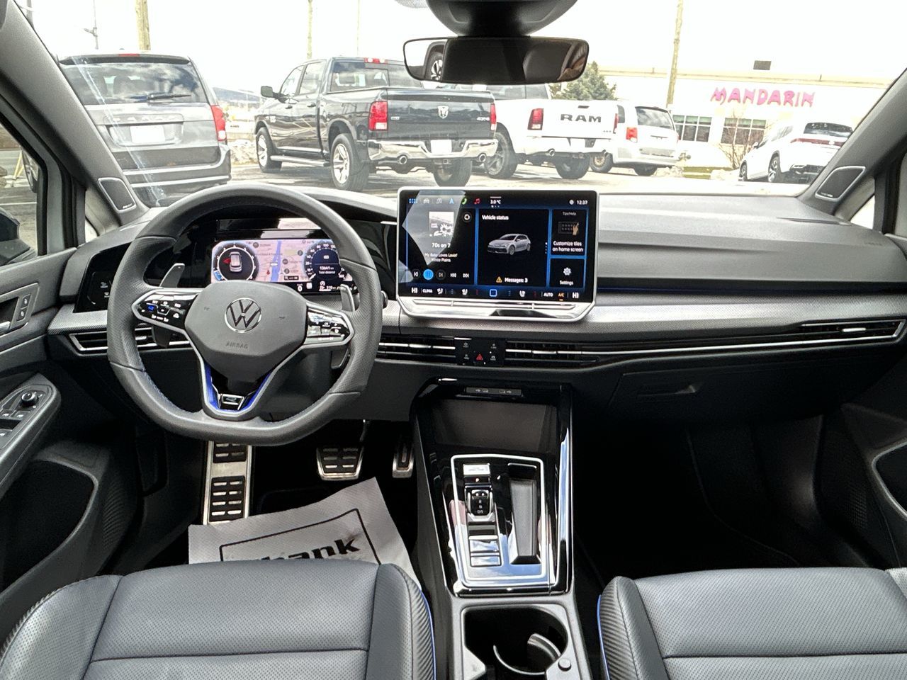 Volkswagen Golf R  2025 à Barrie, Ontario