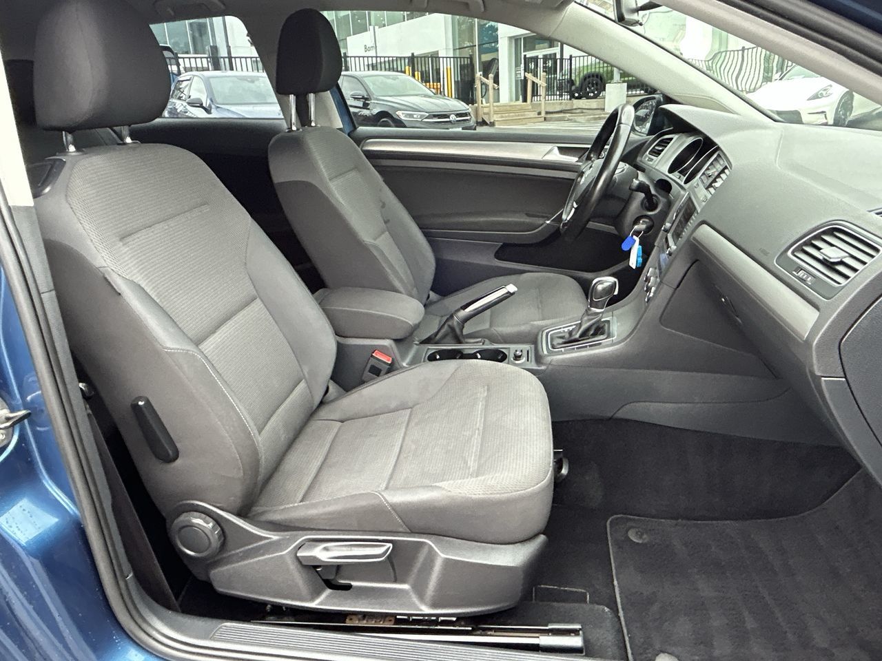 2016 Volkswagen Golf in Barrie, Ontario