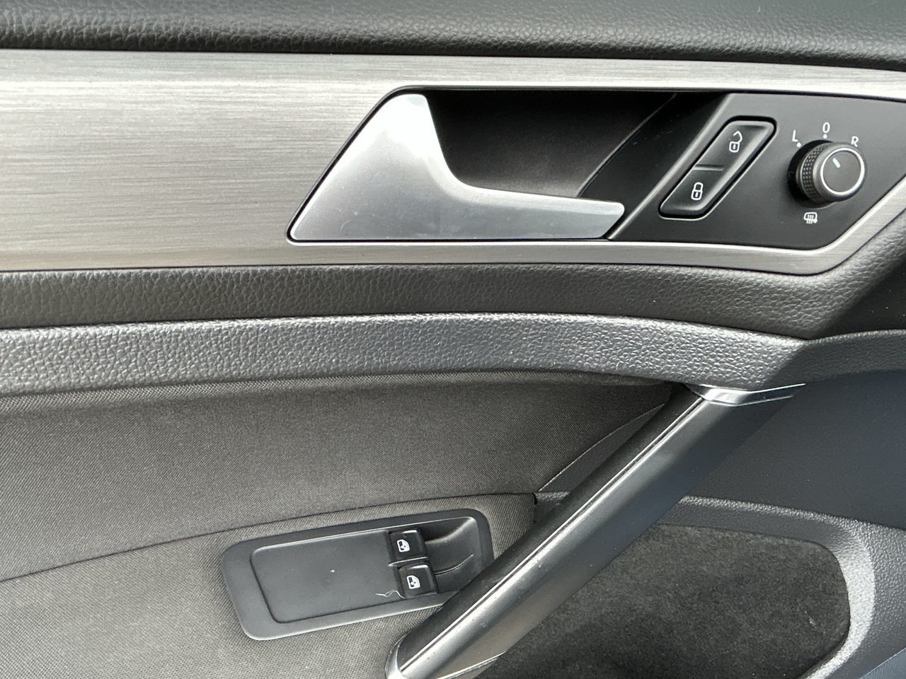 2016 Volkswagen Golf in Barrie, Ontario