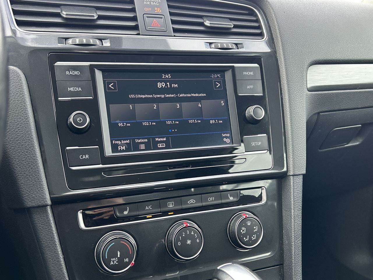 2018 Volkswagen Golf in Barrie, Ontario