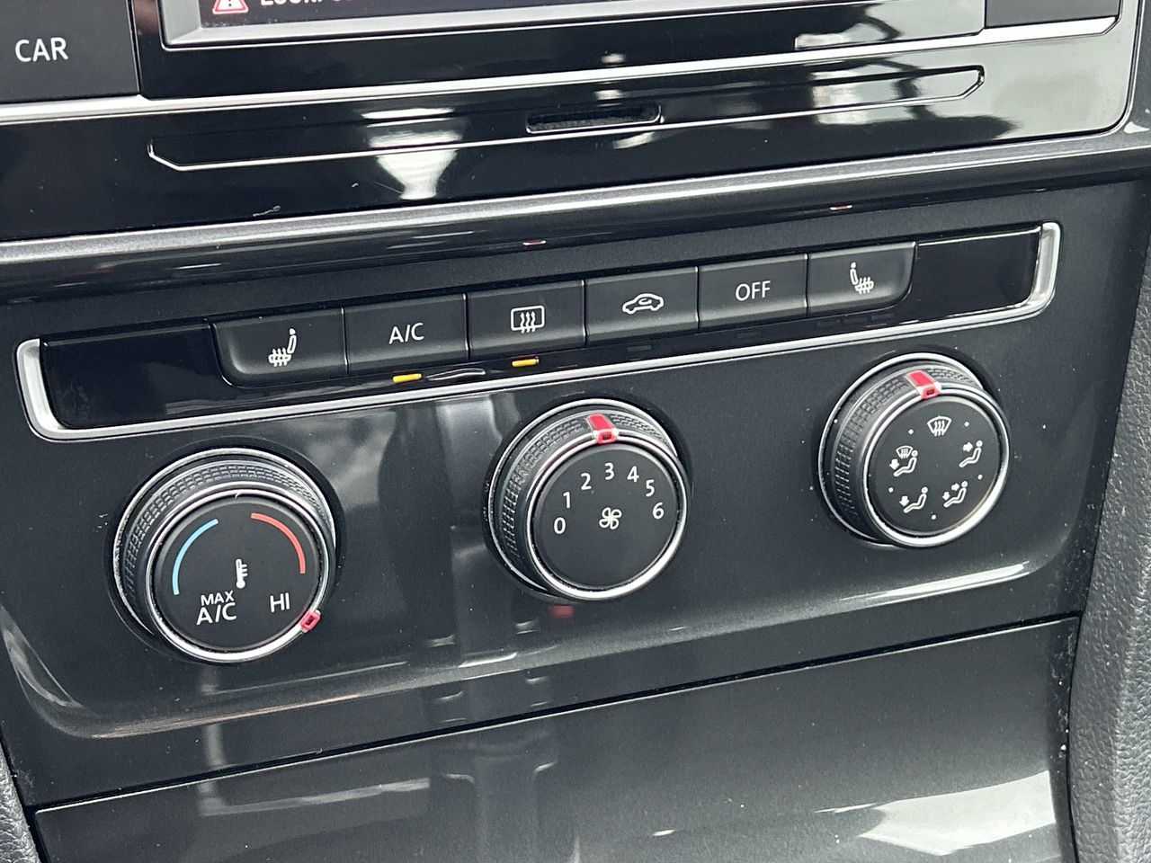 2018 Volkswagen Golf in Barrie, Ontario