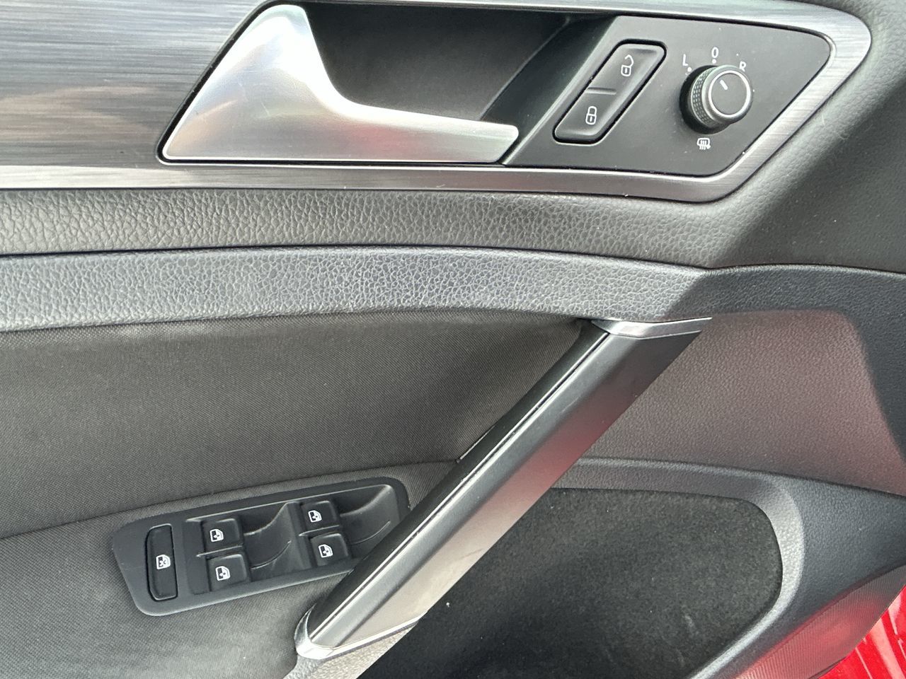 2018 Volkswagen Golf in Barrie, Ontario