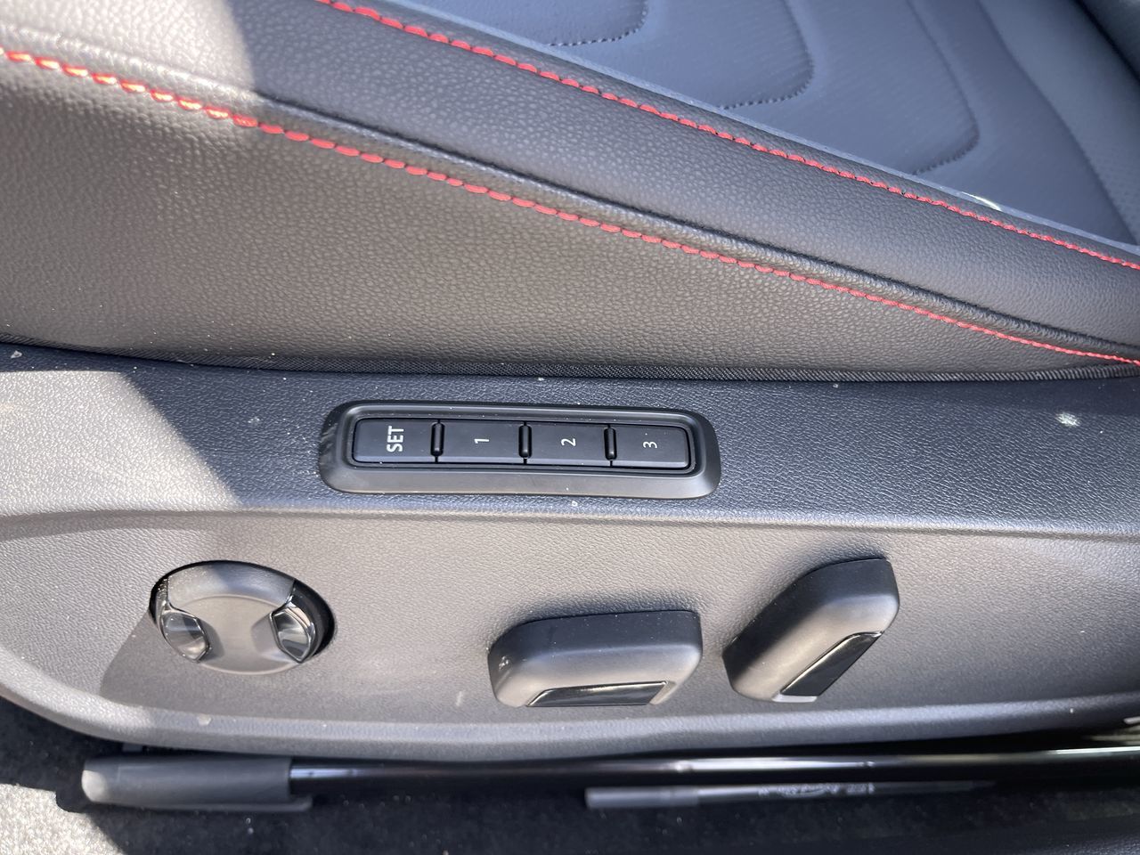 Volkswagen Jetta GLI  2025 à Barrie, Ontario