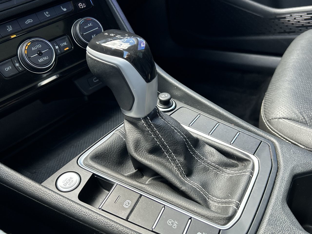 Volkswagen Jetta  2023 à Barrie, Ontario