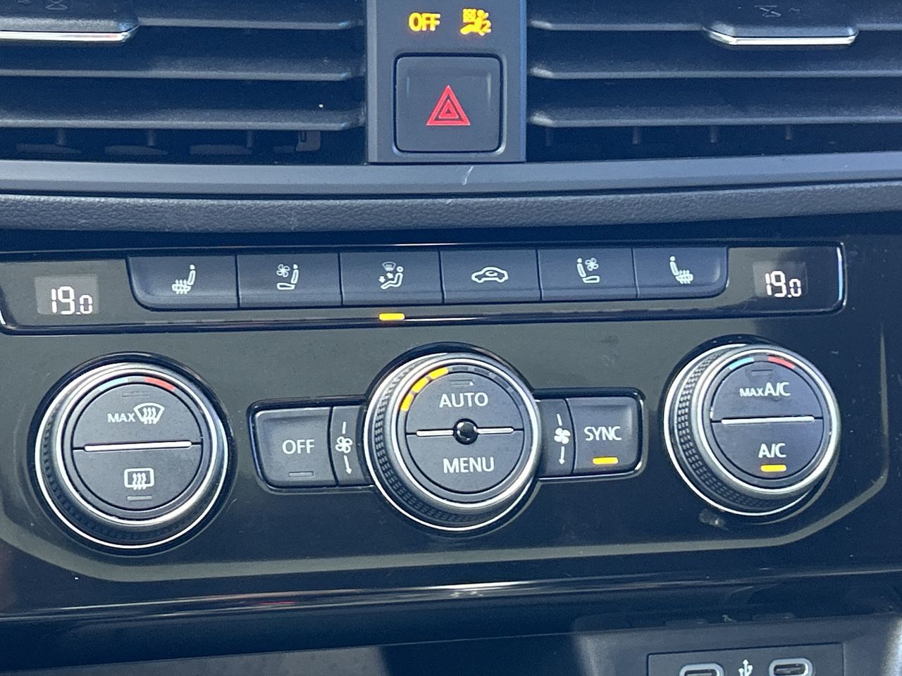 Volkswagen Jetta  2023 à Barrie, Ontario