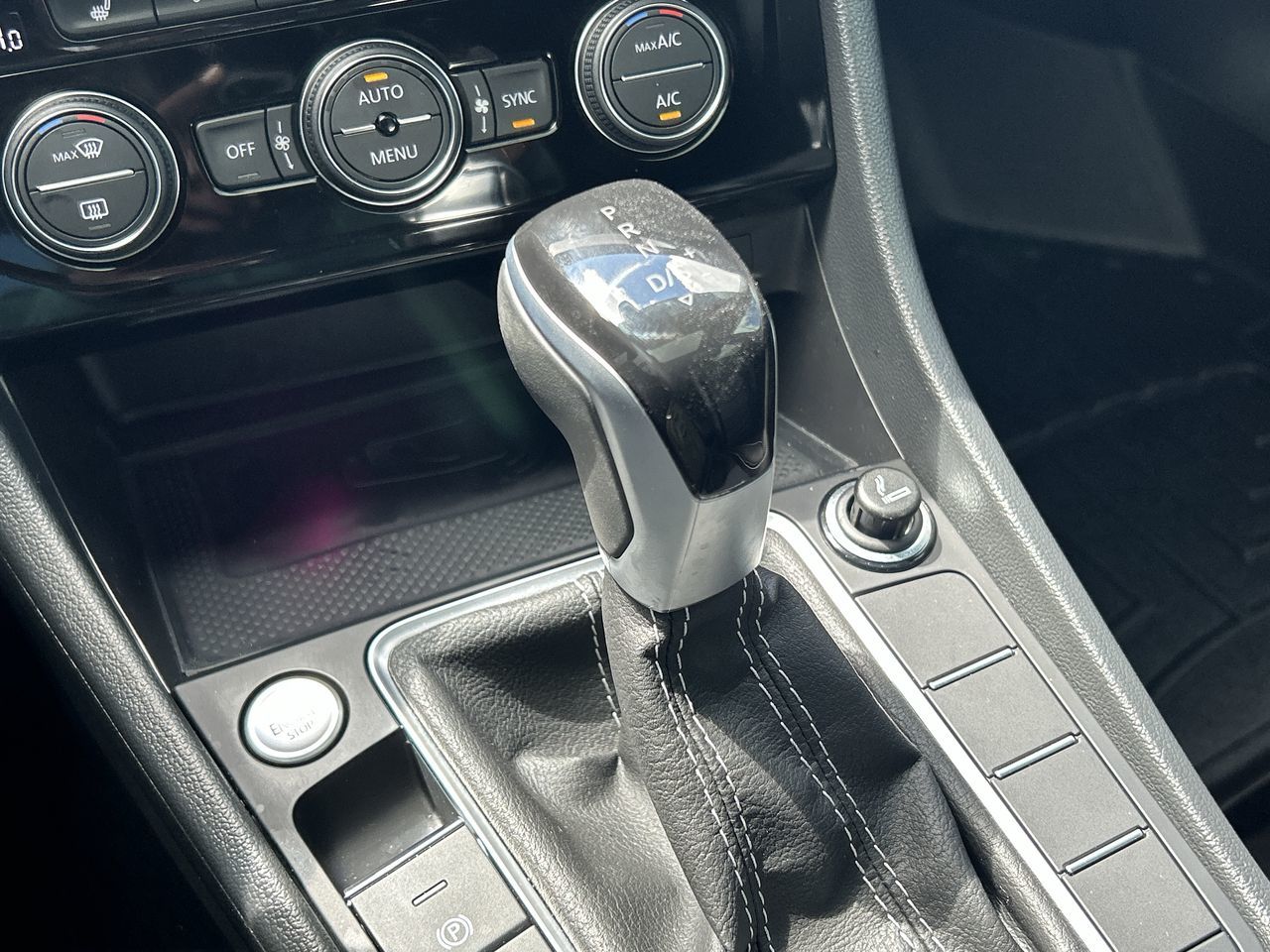 Volkswagen Jetta  2024 à Barrie, Ontario