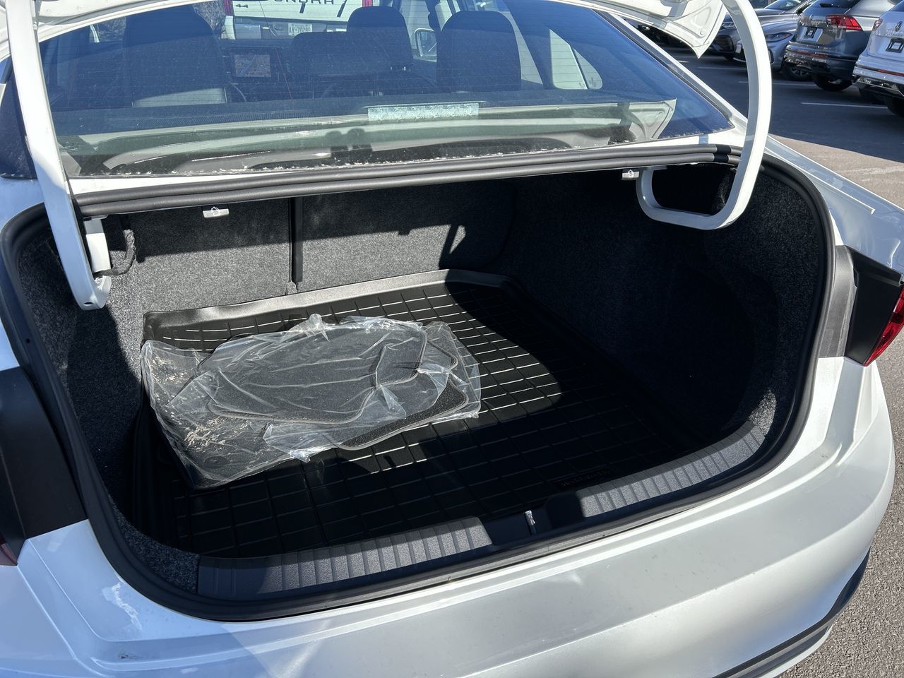 2025 Volkswagen Jetta in Barrie, Ontario