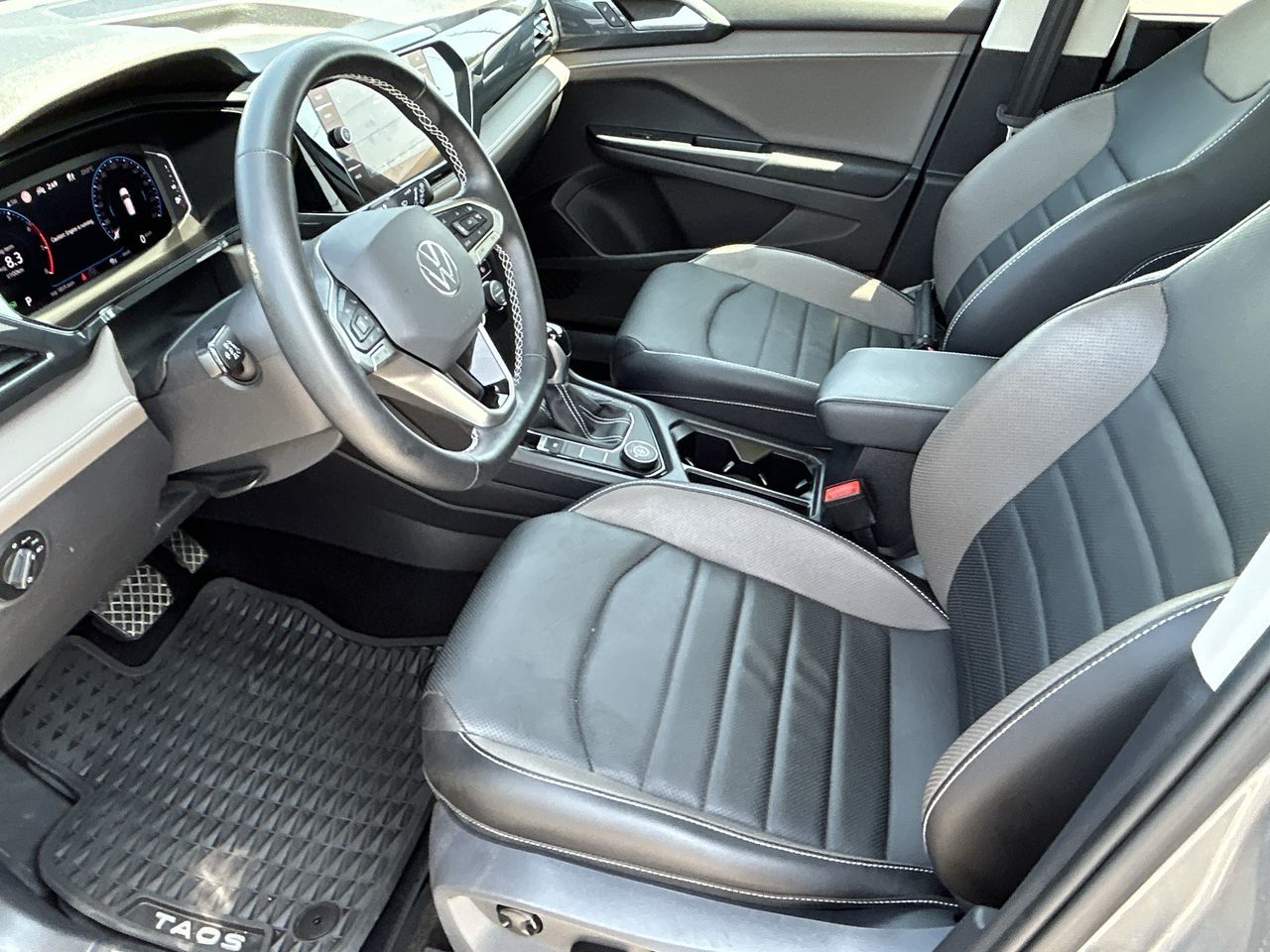 2022 Volkswagen Taos in Barrie, Ontario