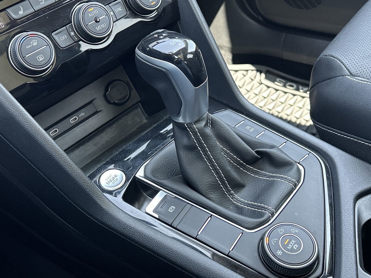 2022 Volkswagen Taos in Barrie, Ontario