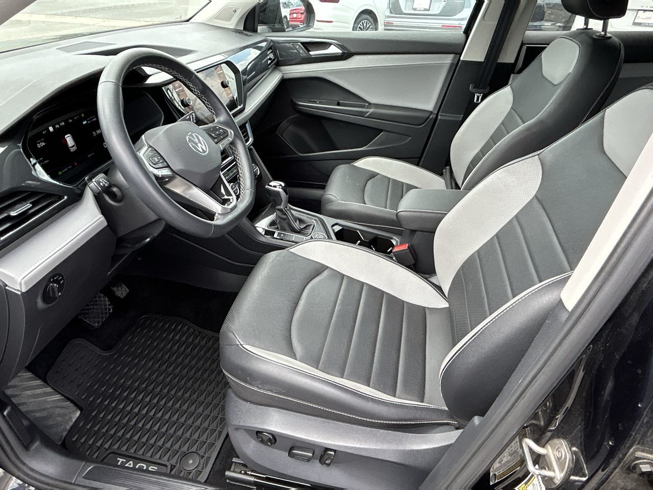 Volkswagen Taos  2022 à Barrie, Ontario