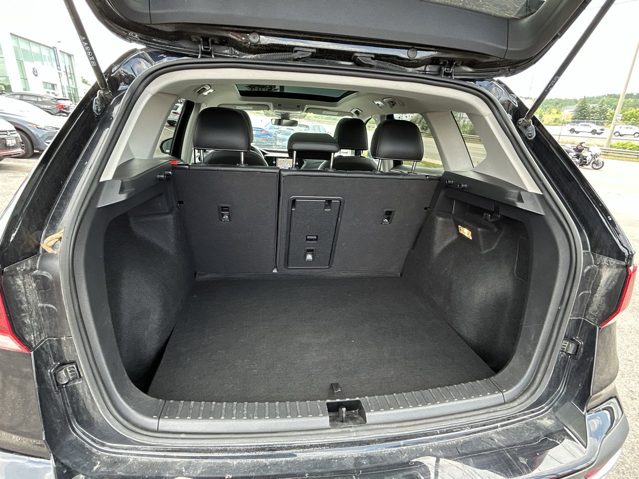 Volkswagen Taos  2022 à Barrie, Ontario