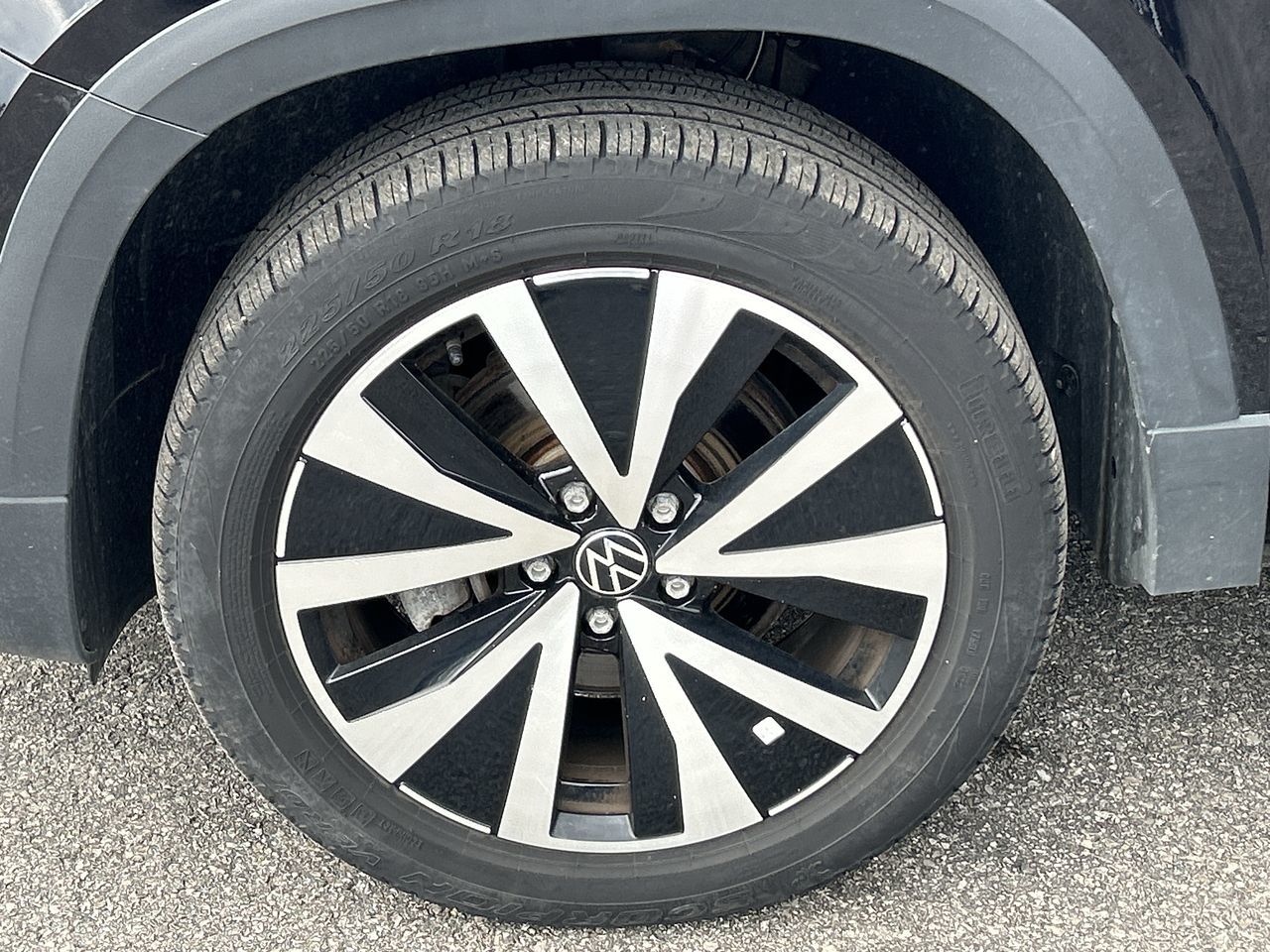 Volkswagen Taos  2022 à Barrie, Ontario