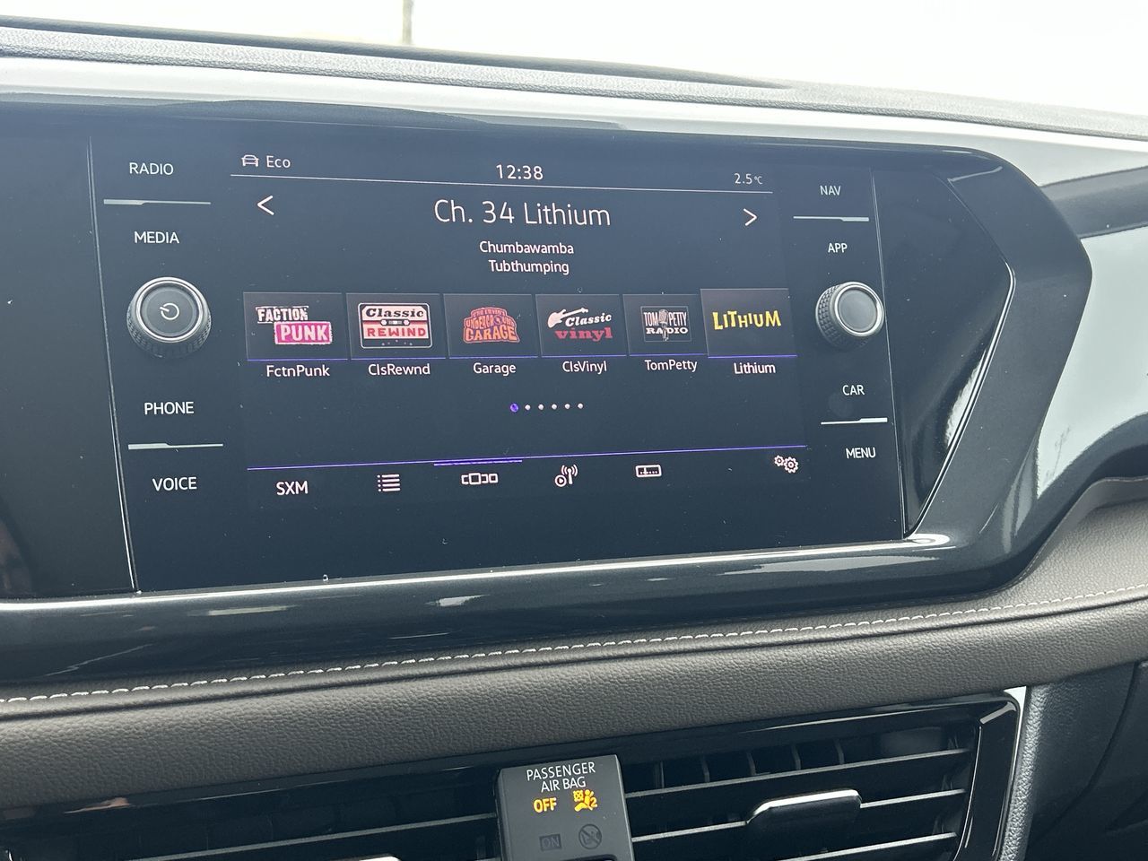 2022 Volkswagen Taos