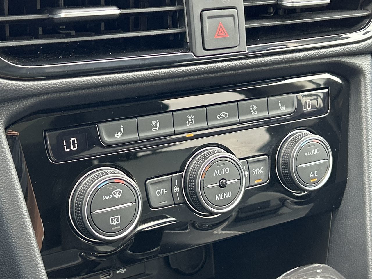 2023 Volkswagen Taos in Barrie, Ontario