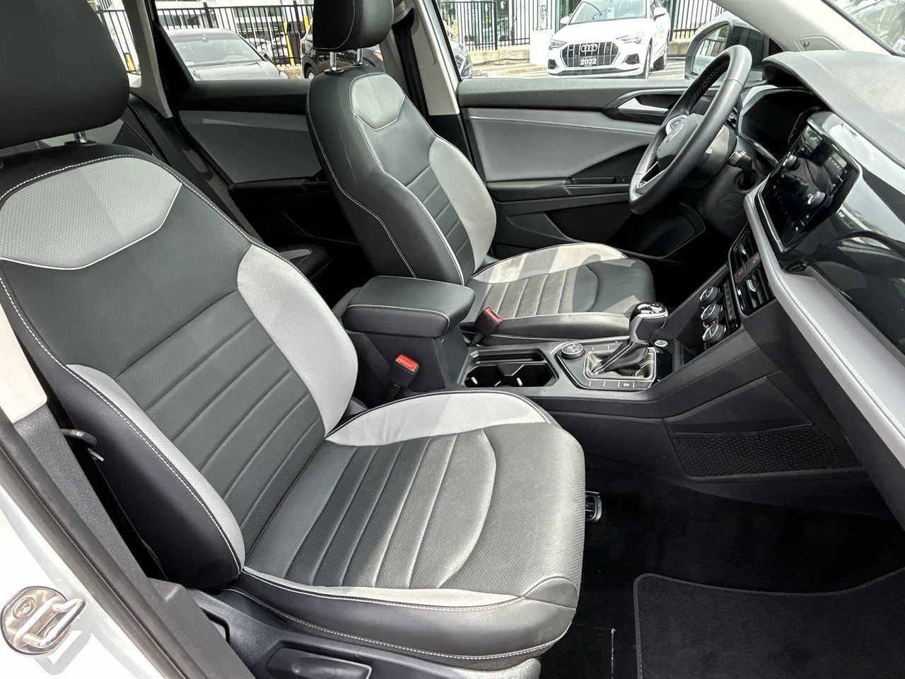 2023 Volkswagen Taos in Barrie, Ontario