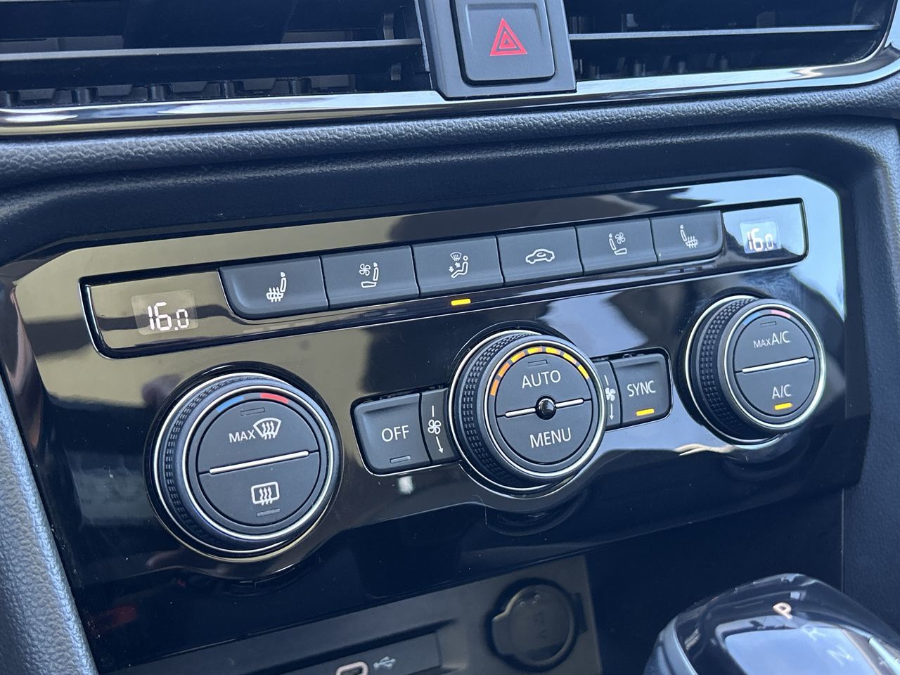2023 Volkswagen Taos in Barrie, Ontario