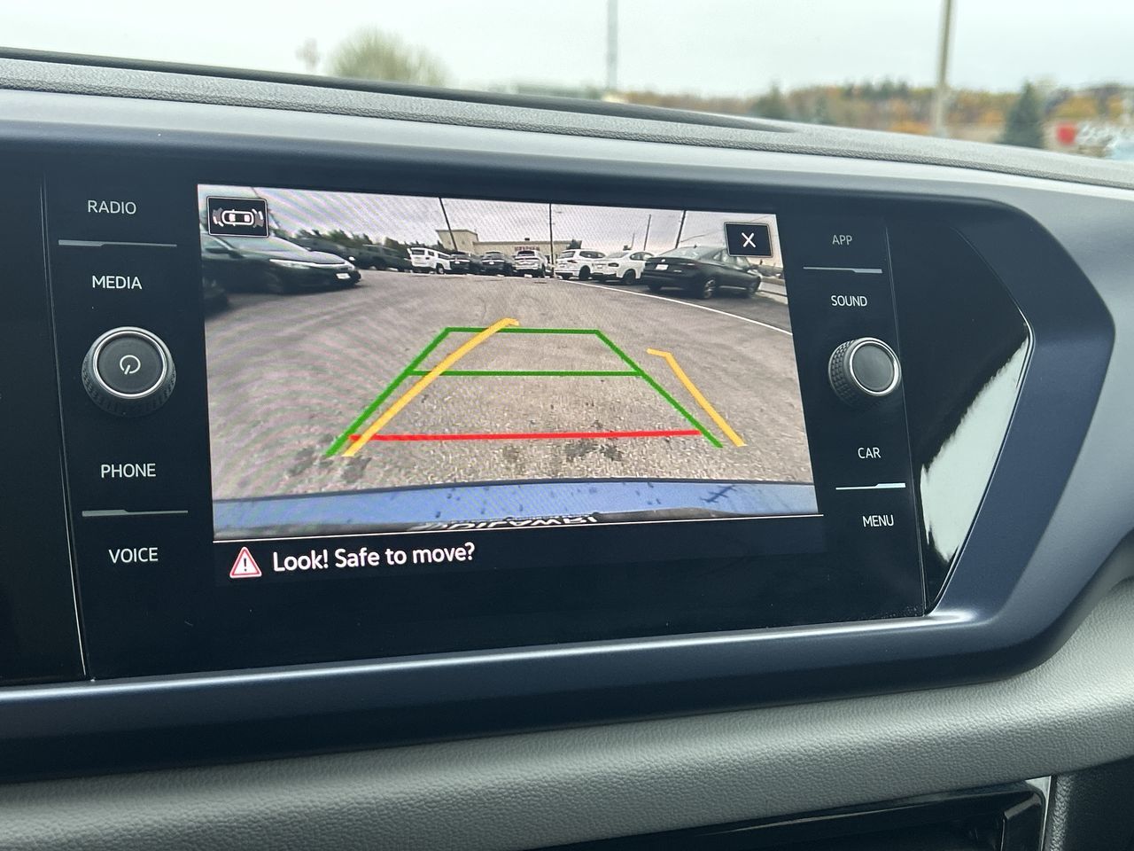 2023 Volkswagen Taos