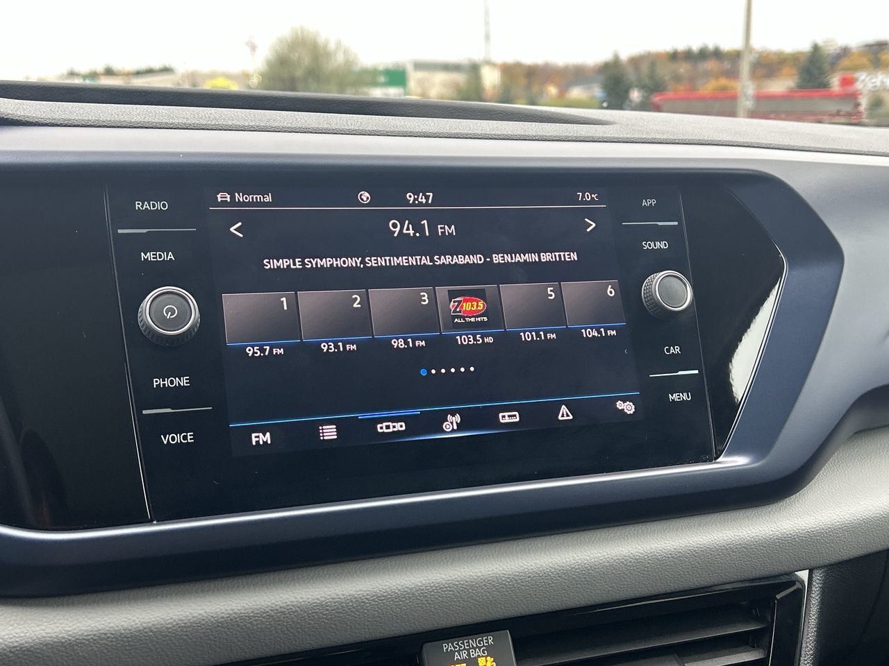 2023 Volkswagen Taos