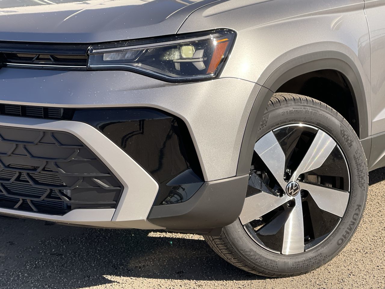 2025 Volkswagen Taos in Barrie, Ontario