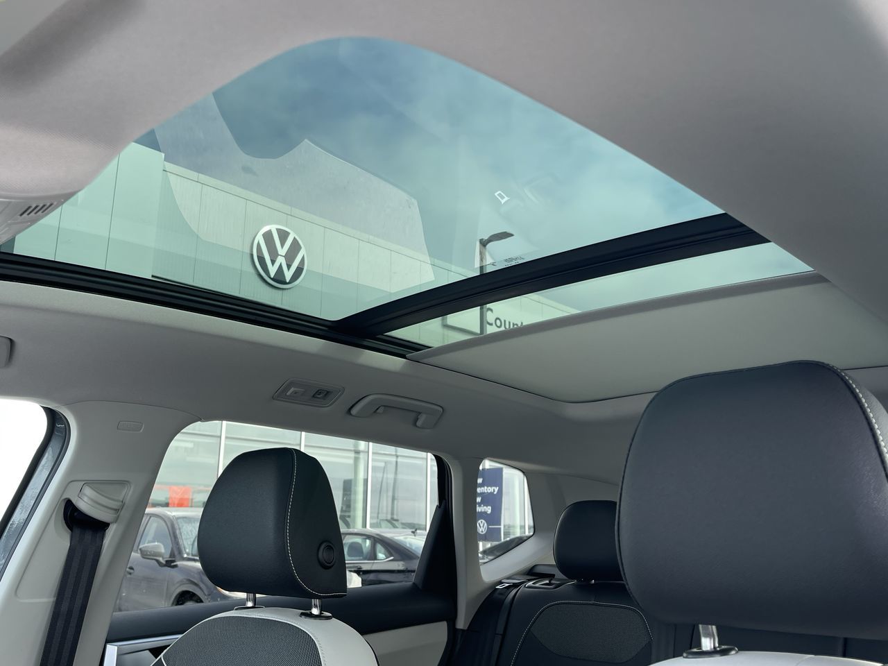 Volkswagen Taos  2025 à Barrie, Ontario