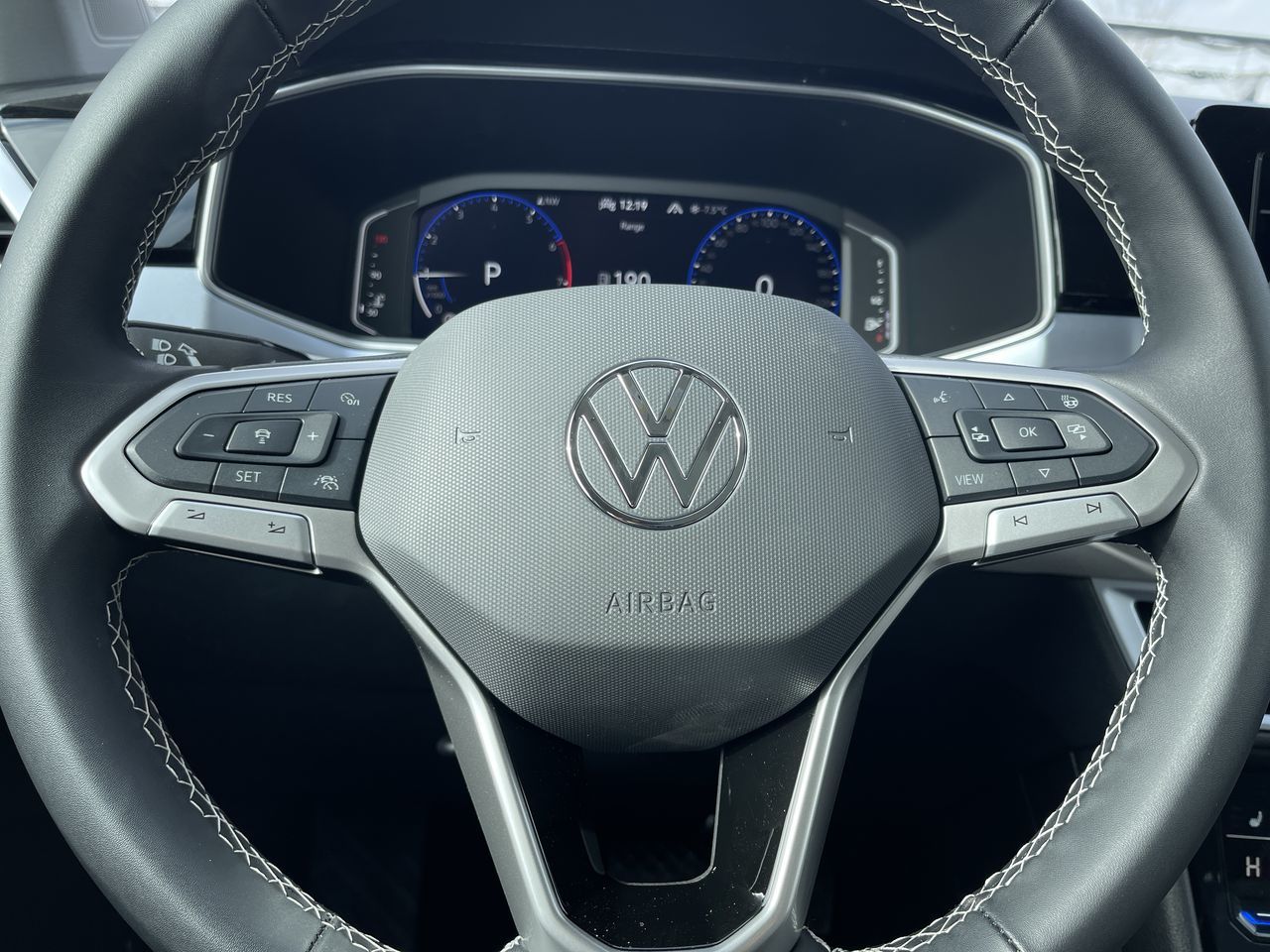 Volkswagen Taos  2025 à Barrie, Ontario